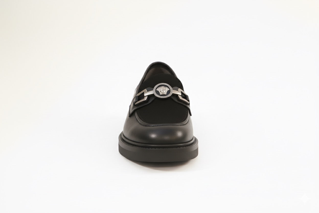 Loafers Noir avec Médaille Medusa