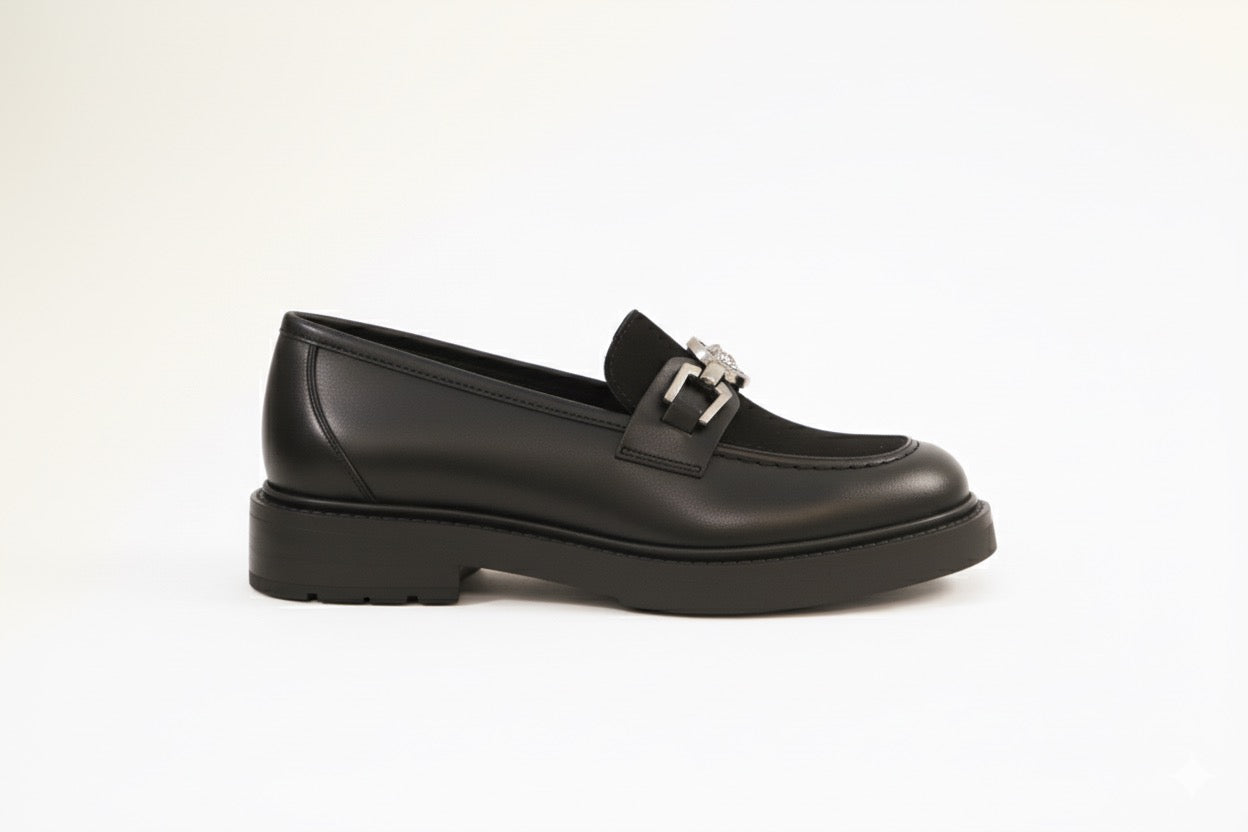 Loafers Noir avec Médaille Medusa