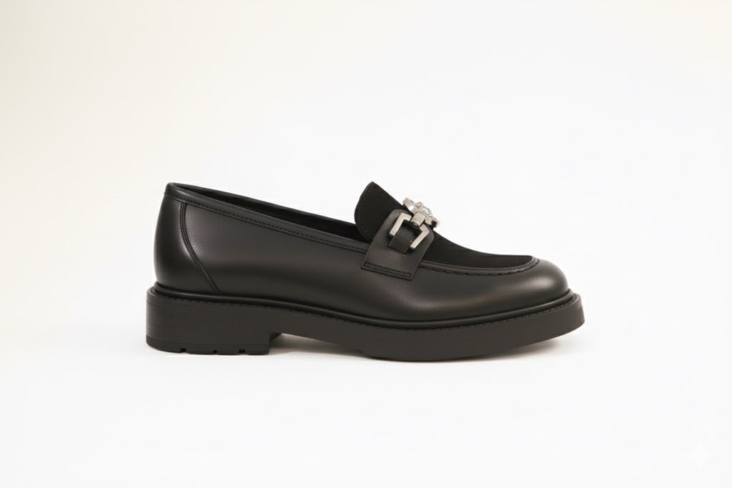 Loafers Noir avec Médaille Medusa