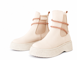 Diamonds Boots sur fond blanc
