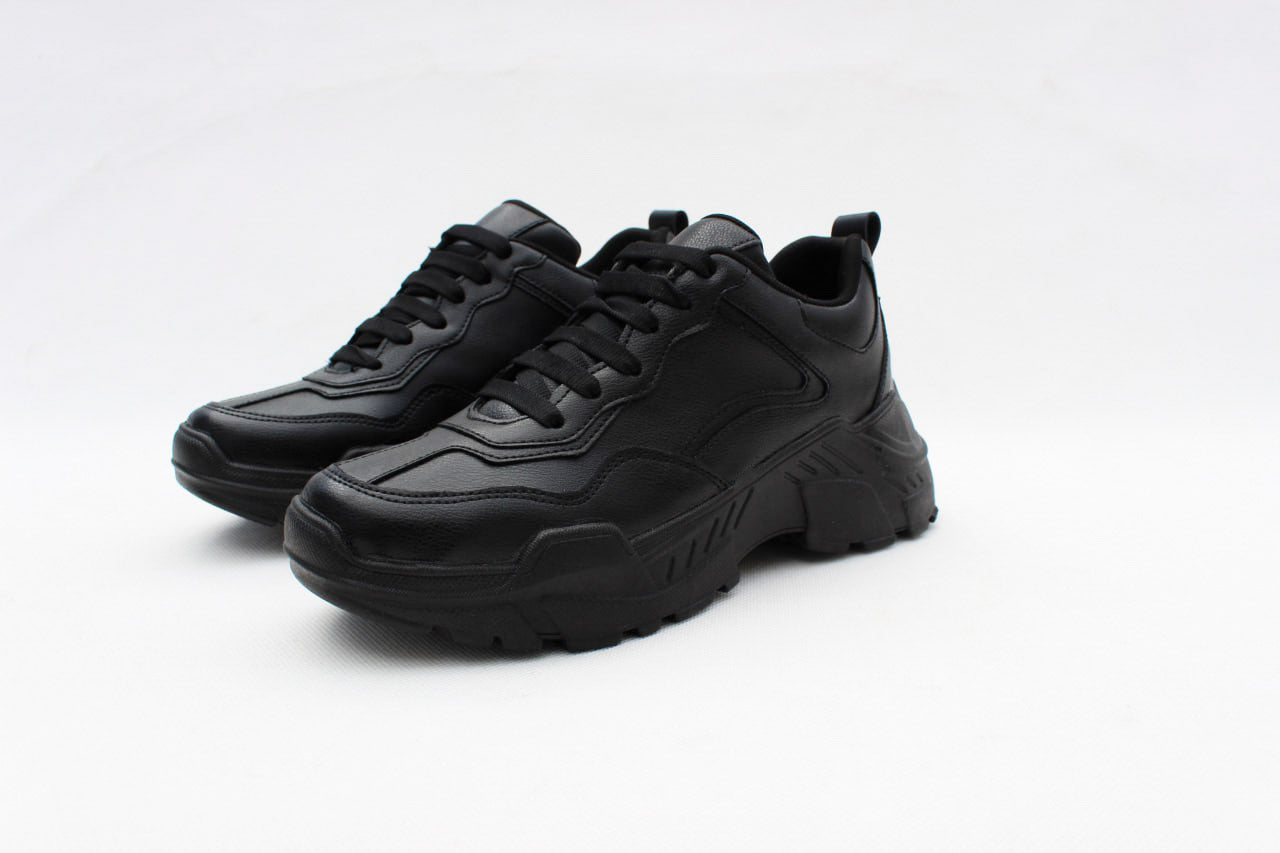 Black Rhyton Sneakers